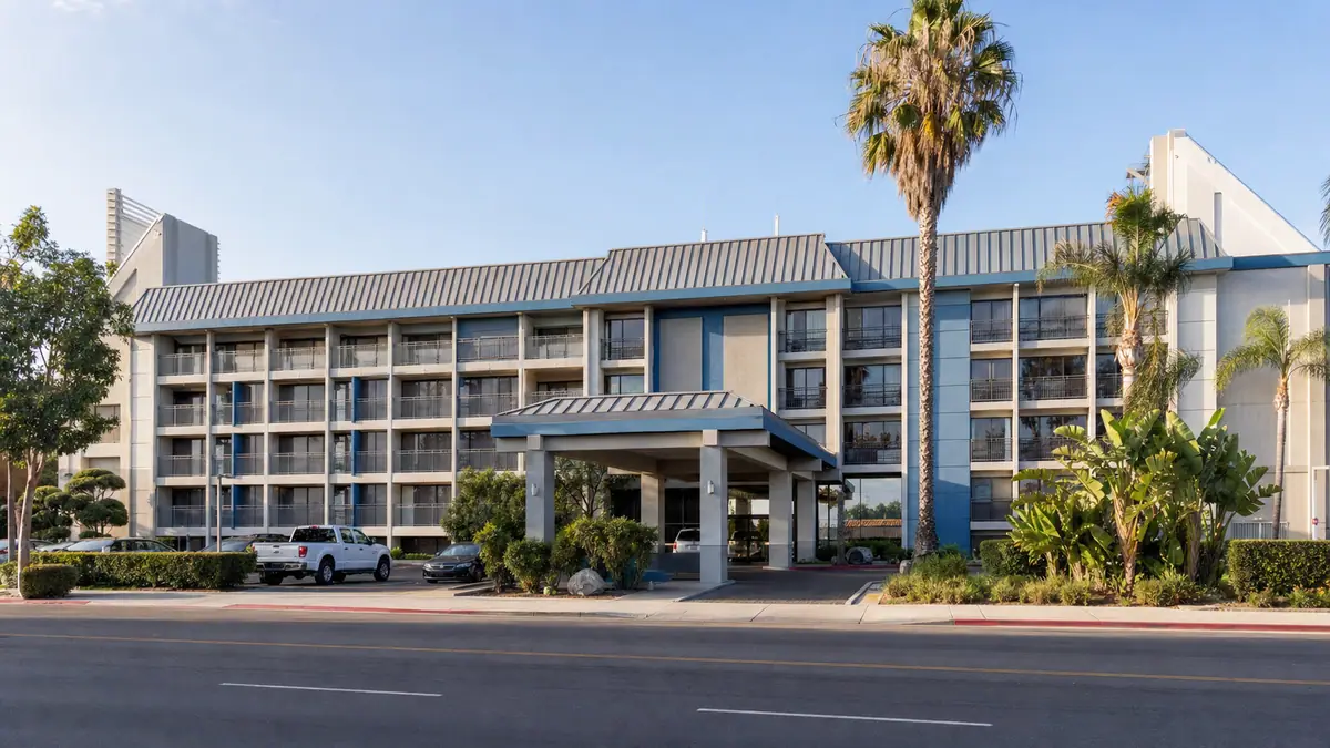 Photoreal exterior of Americas Best Value Inn & Suites Anaheim Convention Center in Anaheim