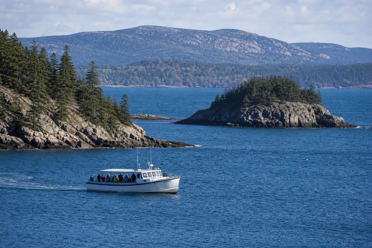 Photoreal view of Frenchman Bay nature cruise in Bar Harbor, Maine
