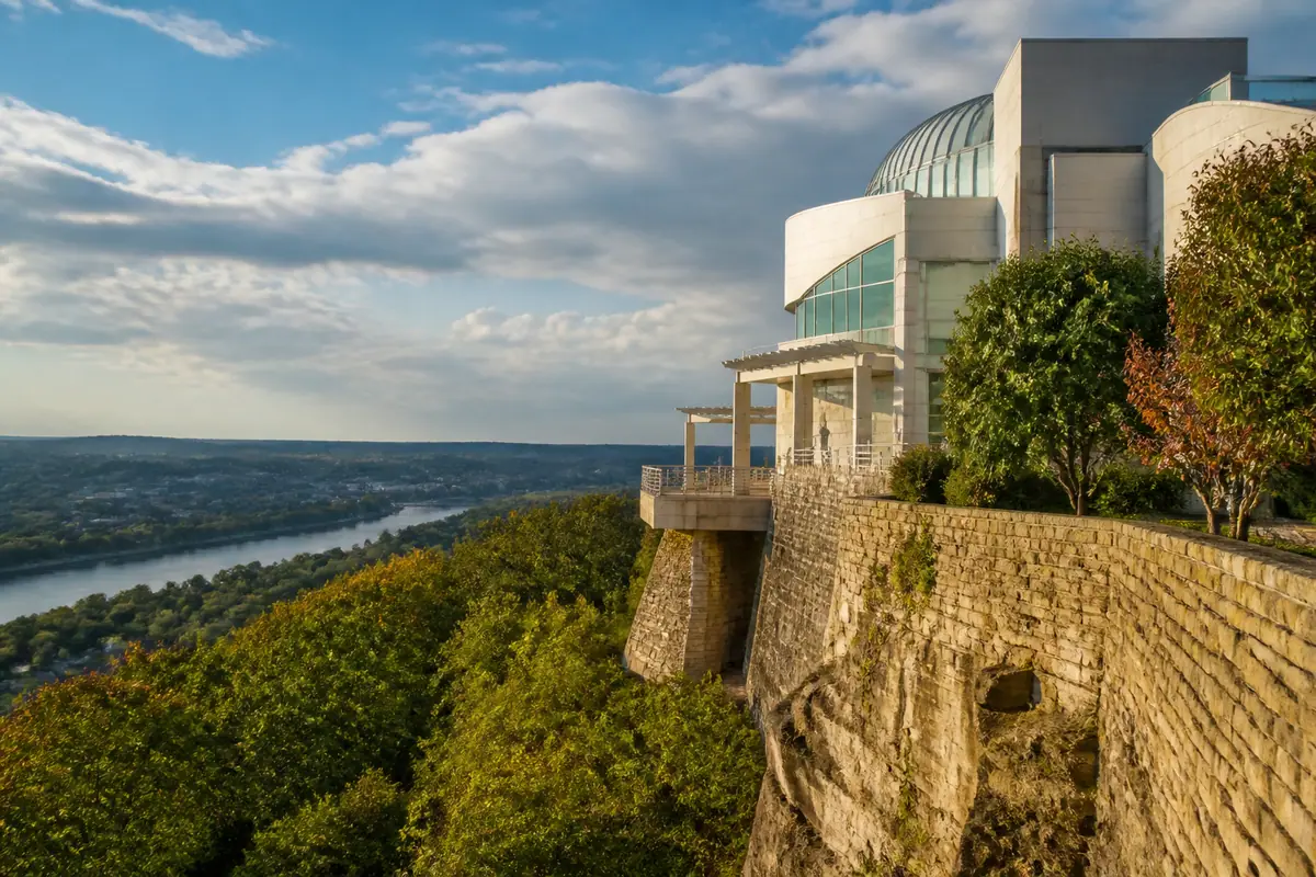 Photoreal view of Hunter Museum of American Art in Chattanooga