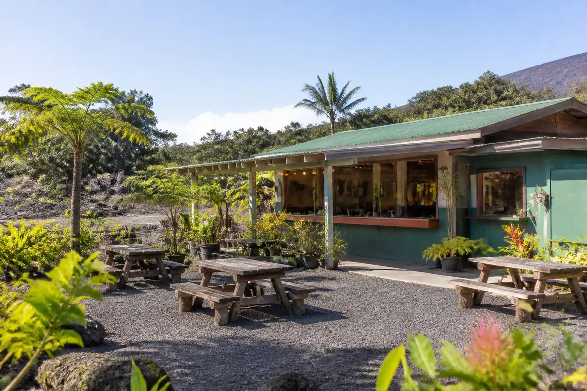 Hilo Hawaiian Hotel on Hawaiʻi Island