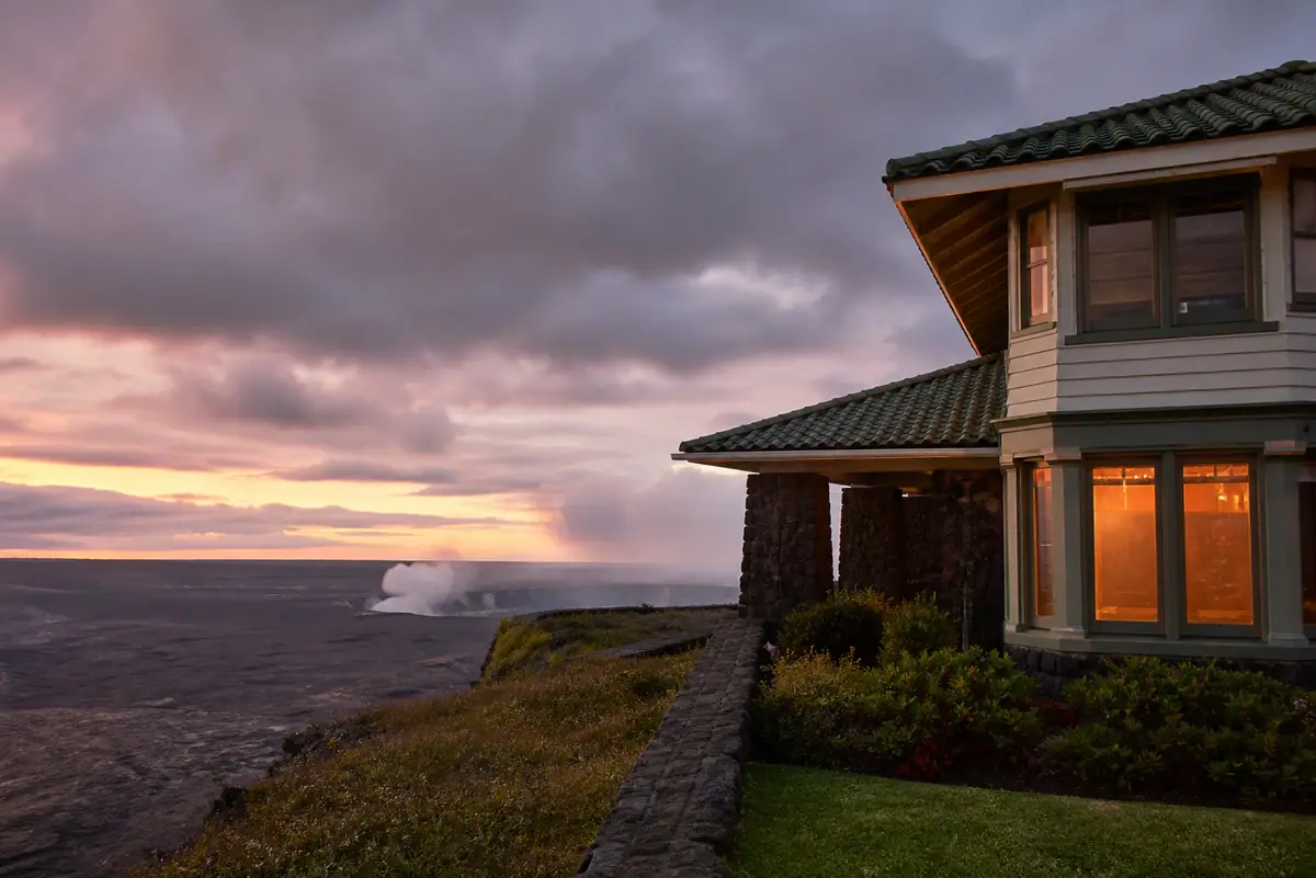 Kaʻaloa's Super J's on Hawaiʻi Island