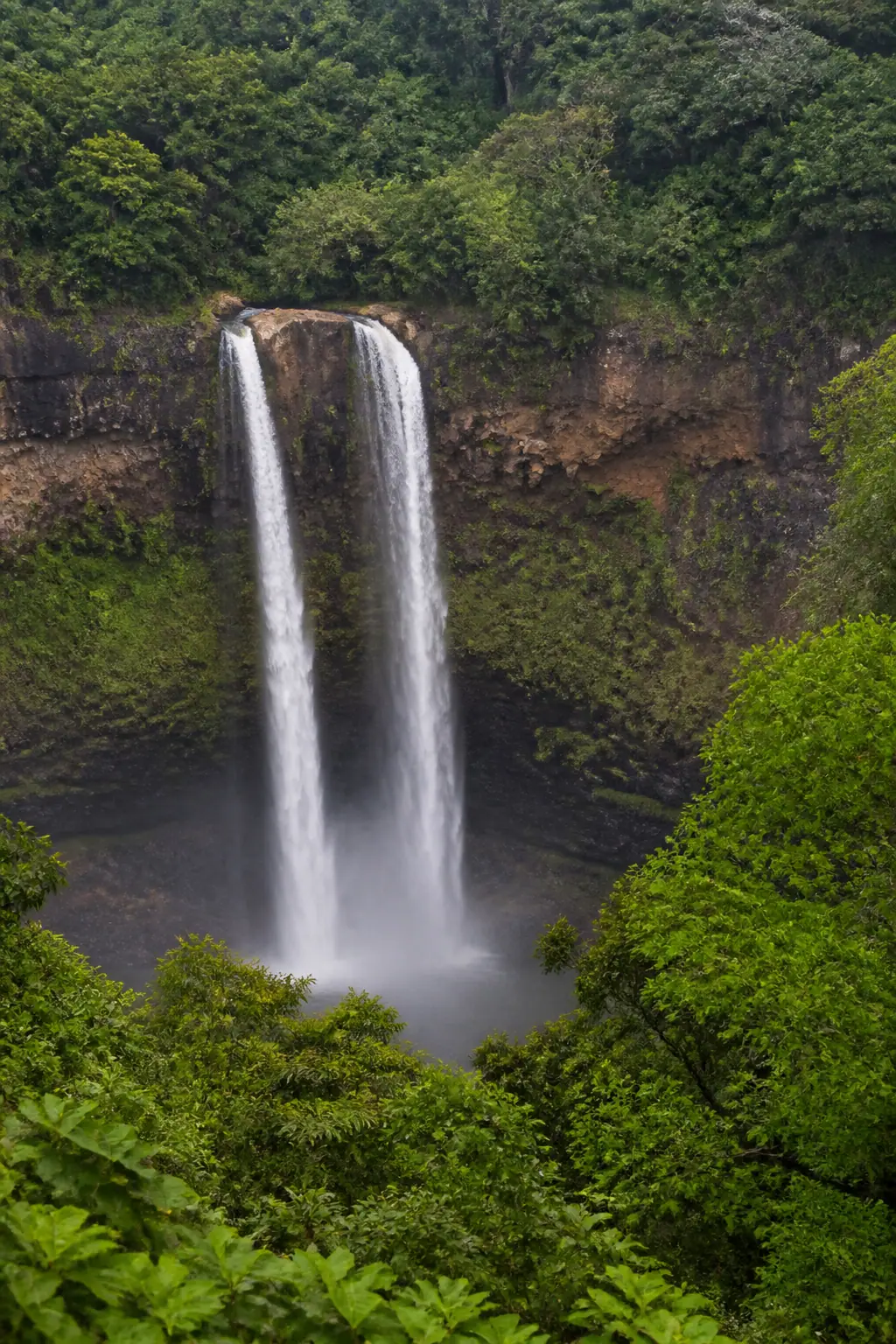 Wailua Falls and ʻŌpaekaʻa Falls on Kauaʻi