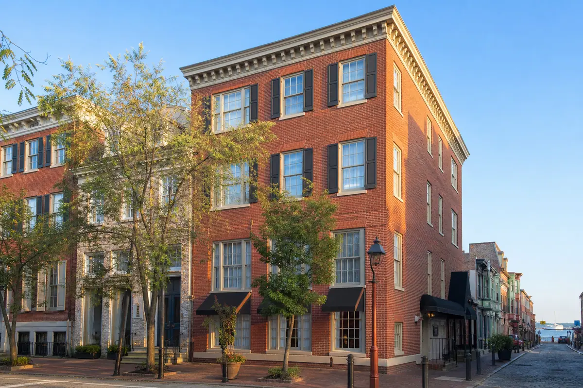Photoreal exterior of Penn's View Hotel in Philadelphia