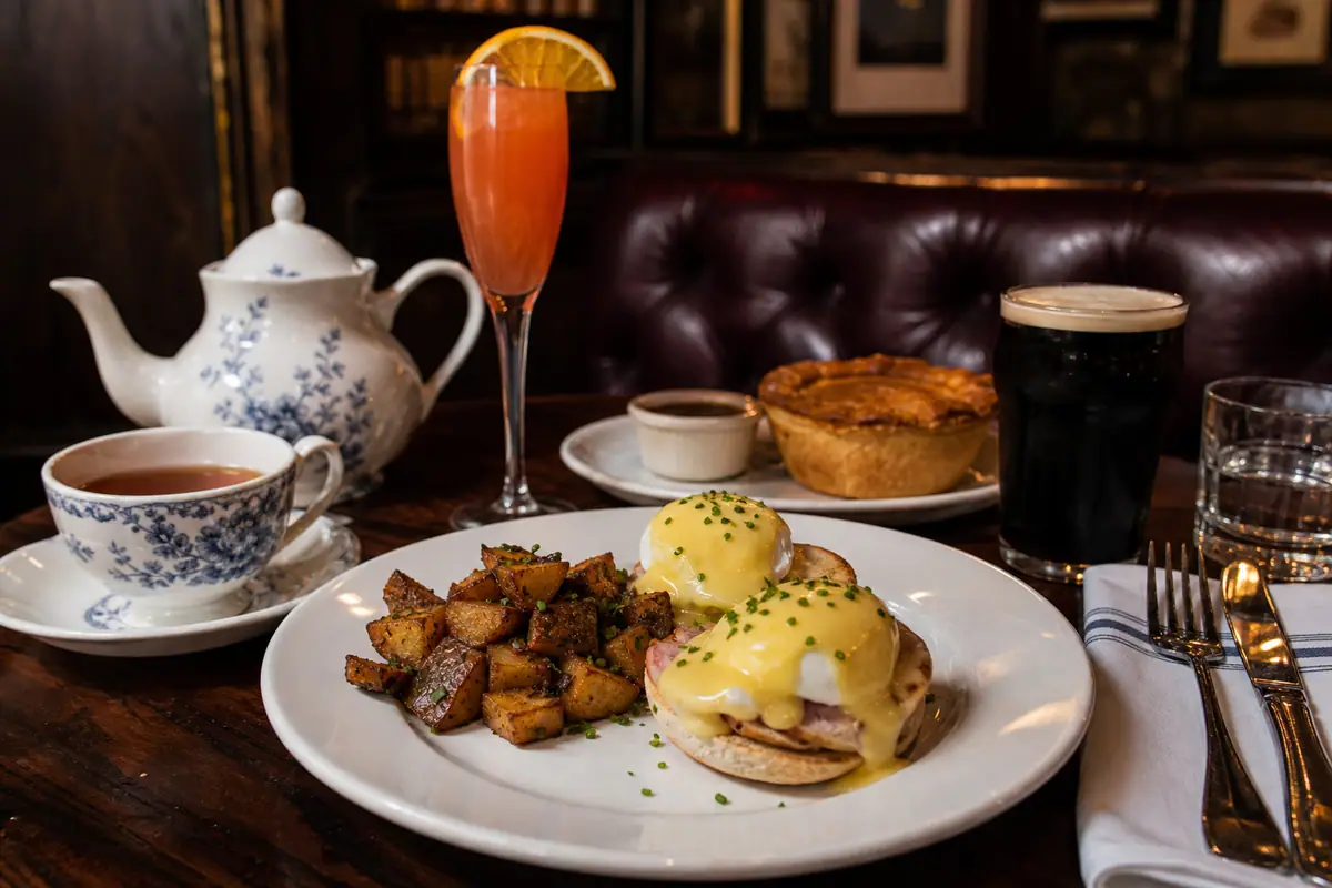 Photoreal gastropub meal representing The Dandelion in Philadelphia