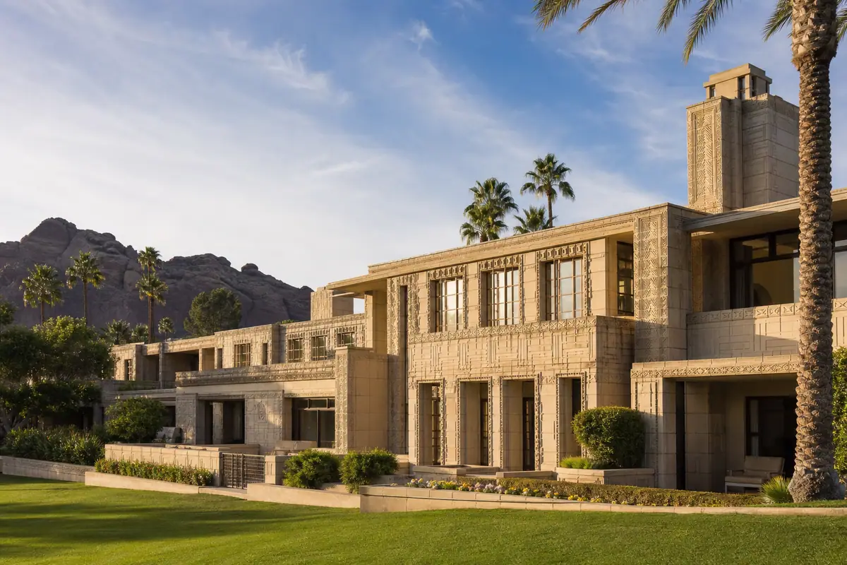 Photoreal view of Arizona Biltmore, LXR Hotels & Resorts in Phoenix